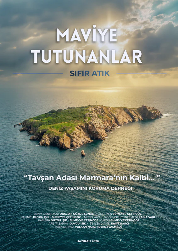 Maviye Tutunanlar